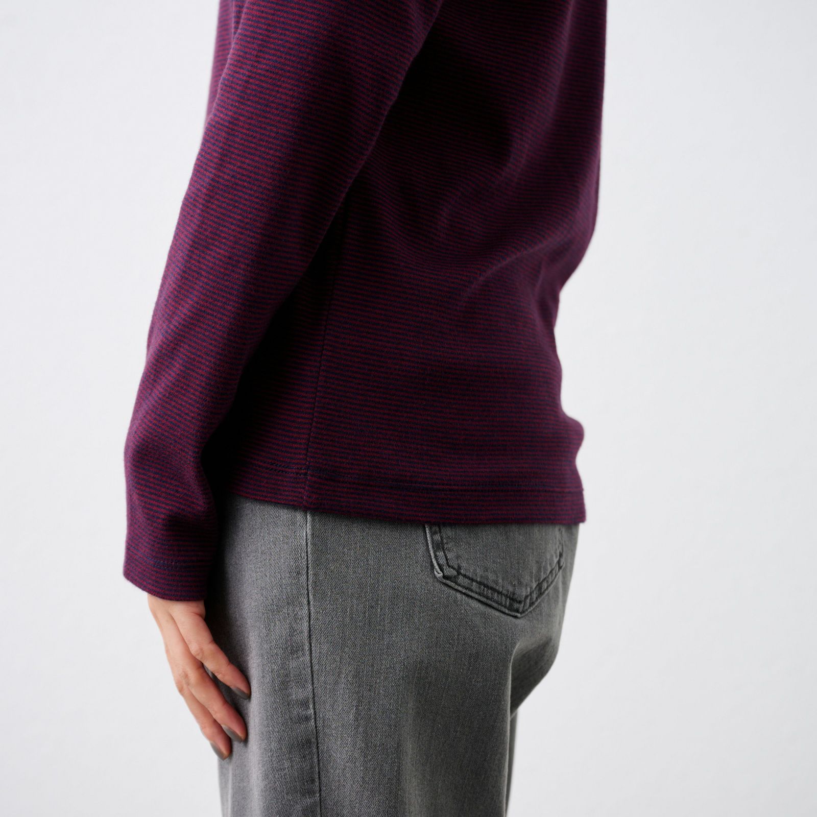 コットン100起毛　タートルネック長袖Tシャツ