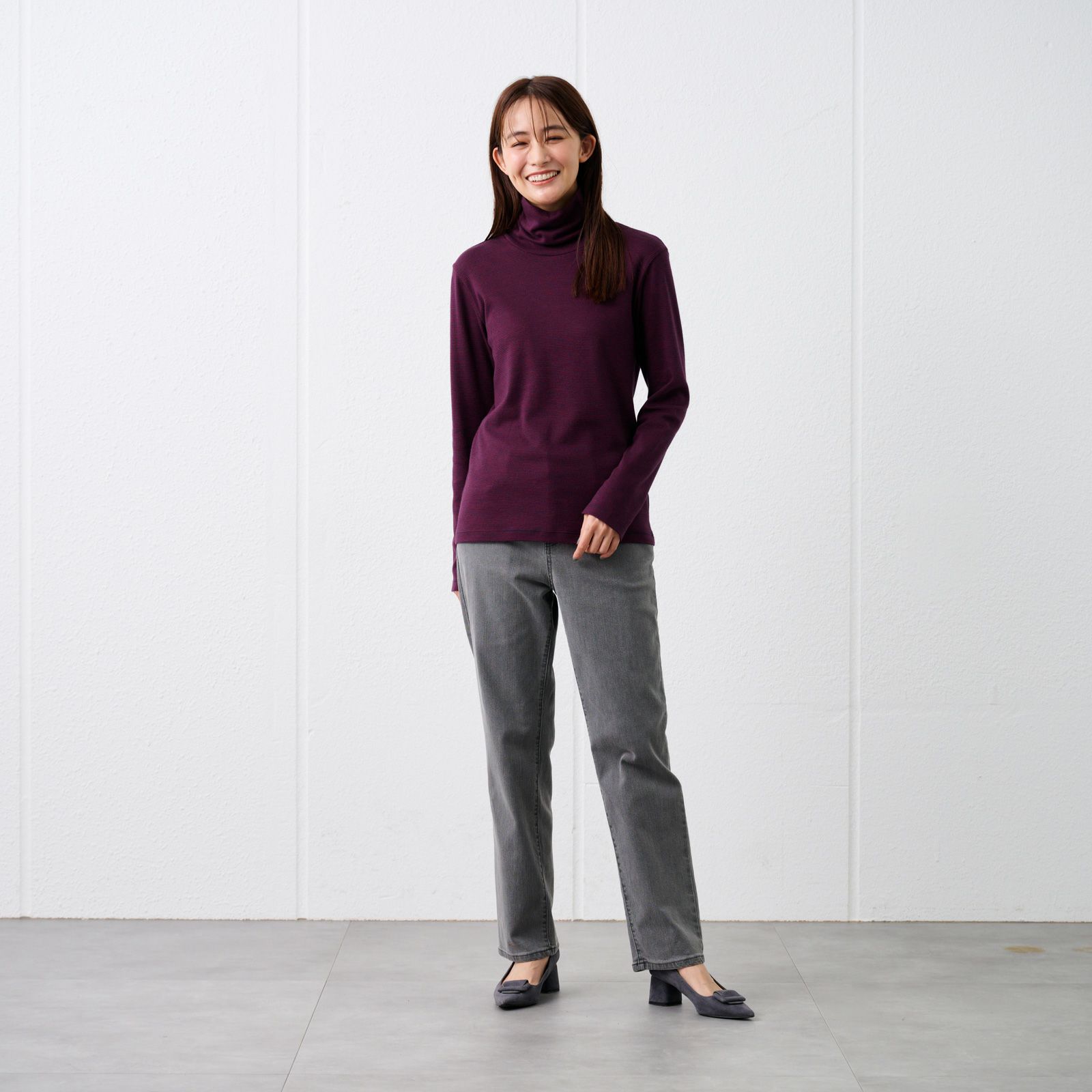 コットン100起毛　タートルネック長袖Tシャツ