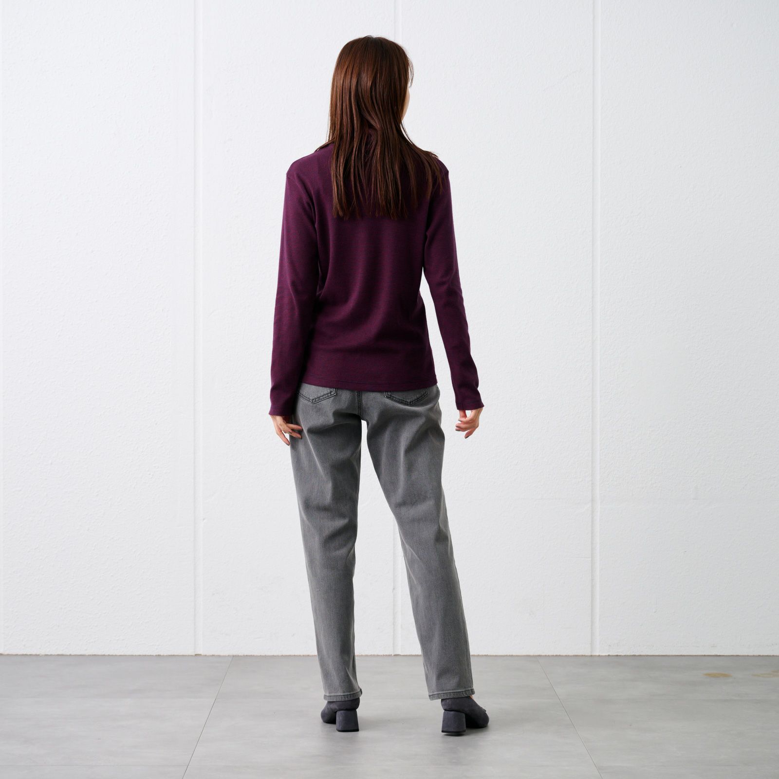 コットン100起毛　タートルネック長袖Tシャツ