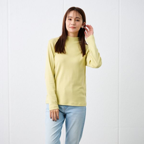 コットン１００起毛　ハイネック長袖Tシャツ