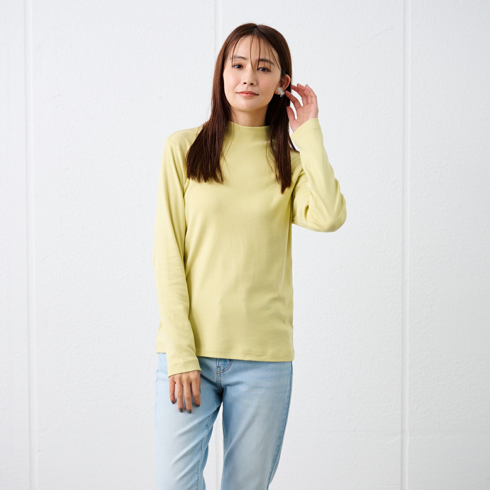 コットン１００起毛　ハイネック長袖Tシャツ