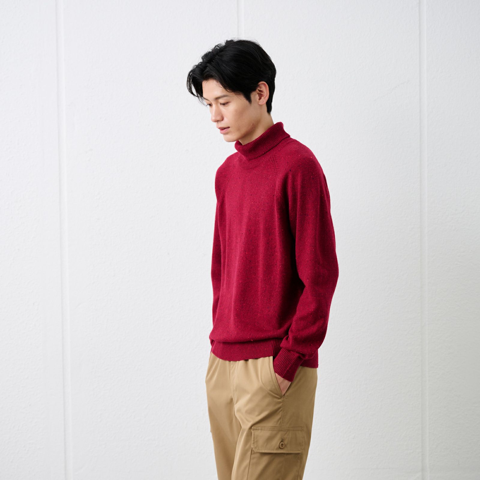 ネップヤーン　タートルネックプルオーバー