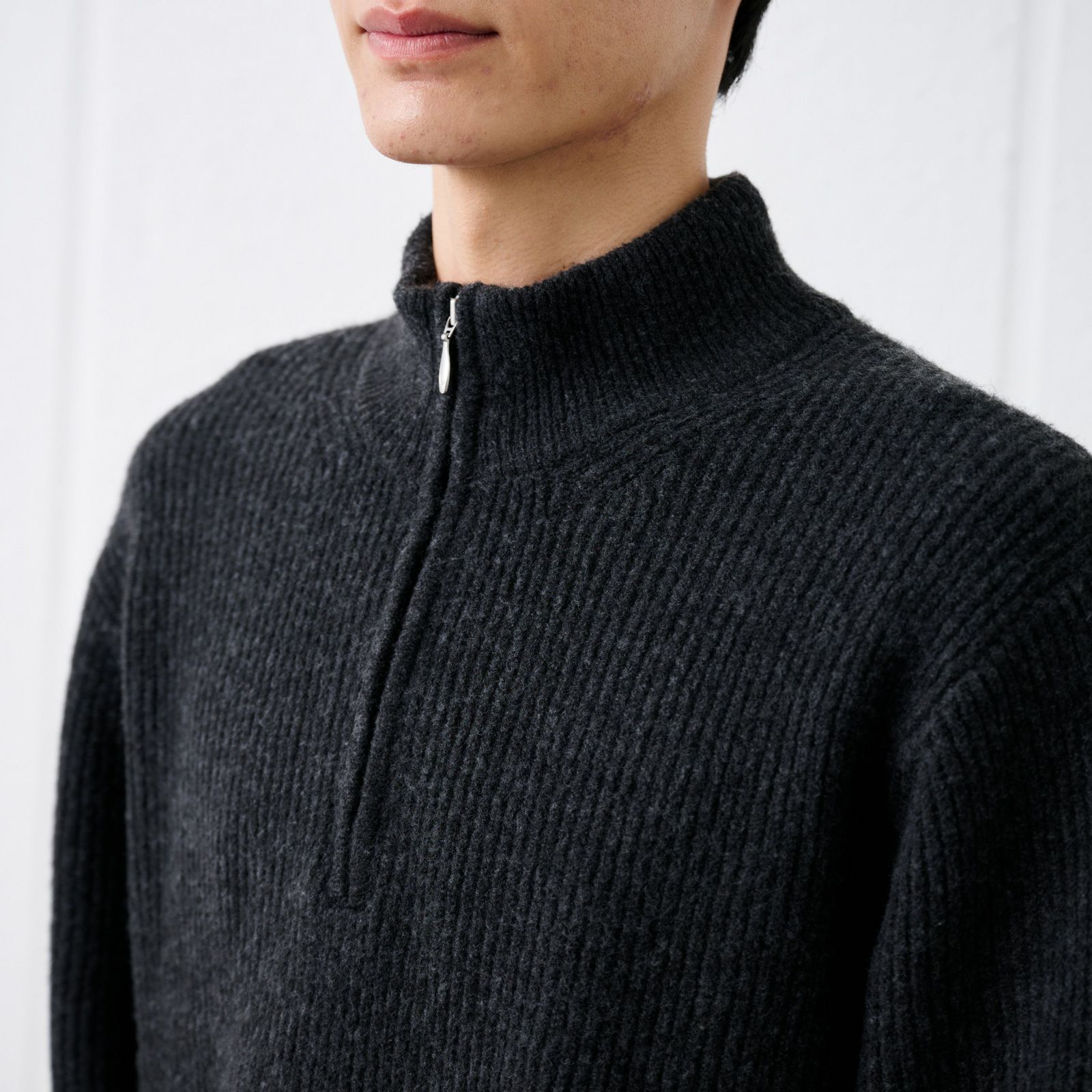 ブラッシュヤーン　片畦ハーフジッププルオーバー