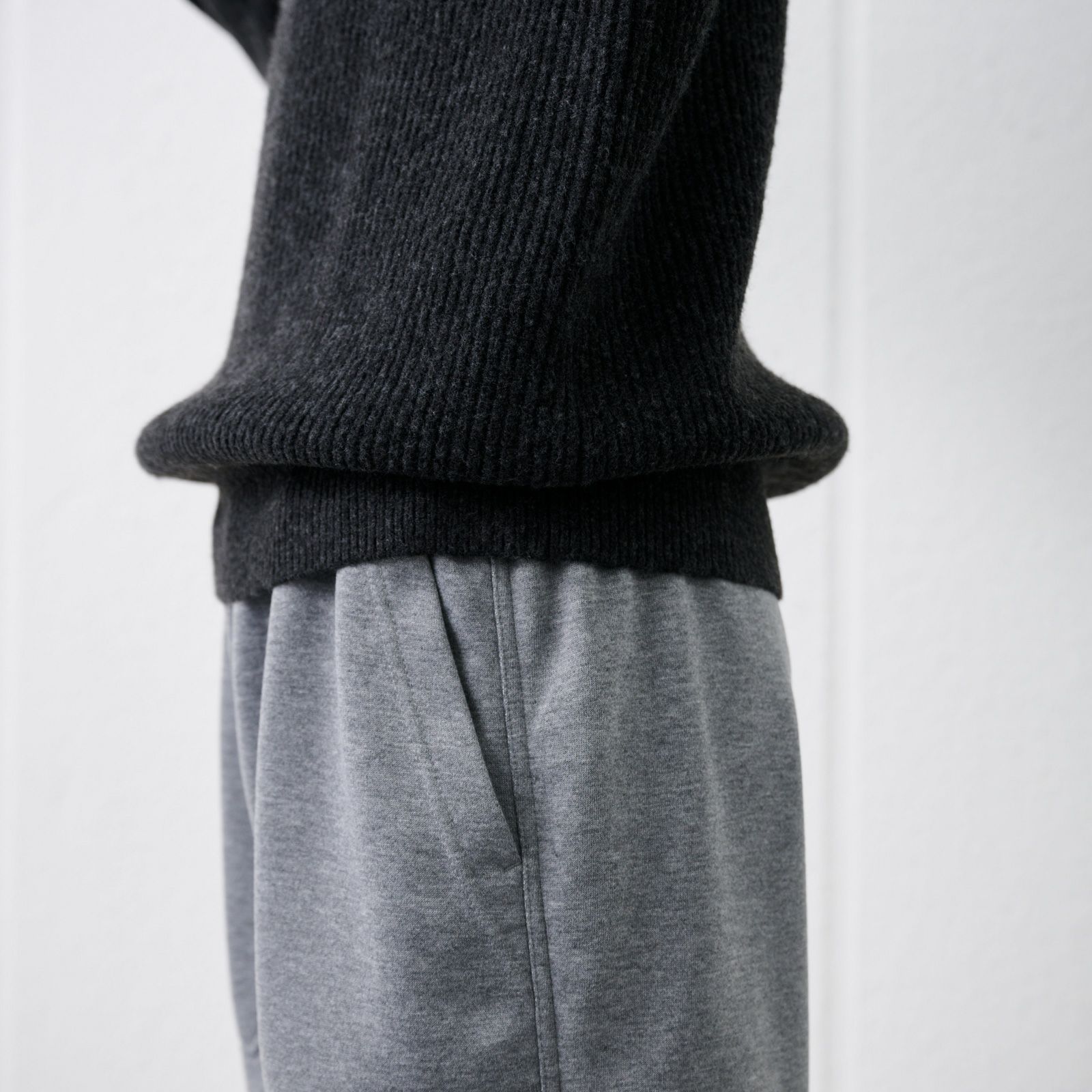 ブラッシュヤーン　片畦ハーフジッププルオーバー