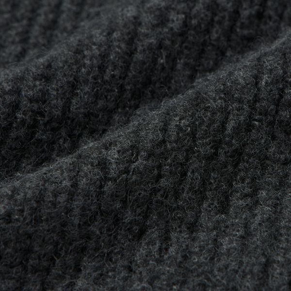 ブラッシュヤーン　片畦ハーフジッププルオーバー