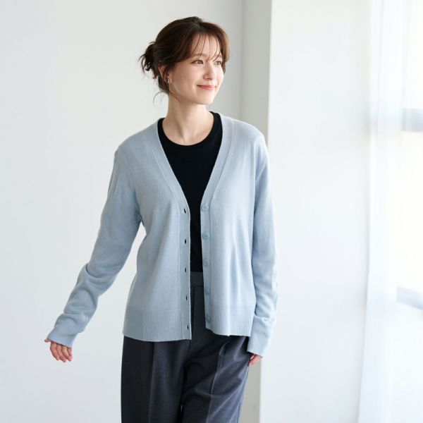 洗える・保温　シフォンタッチ　Vネックカーディガン