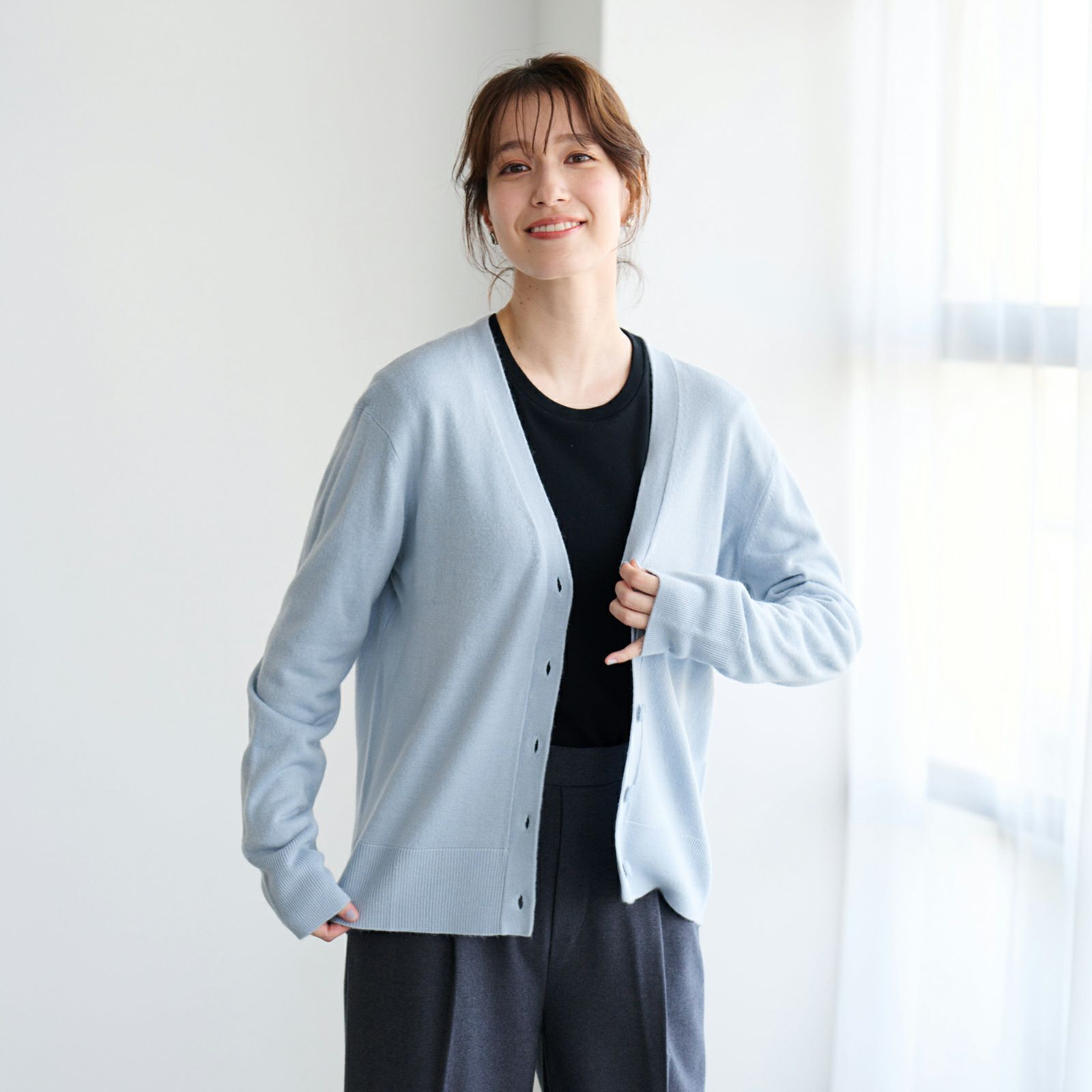 洗える・保温　シフォンタッチ　Vネックカーディガン