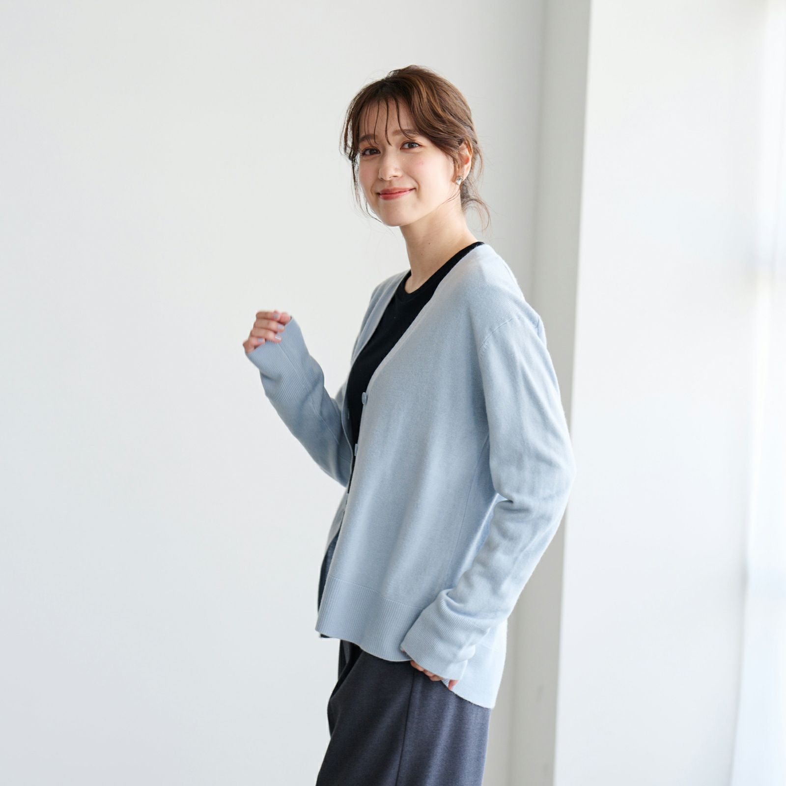 洗える・保温　シフォンタッチ　Vネックカーディガン