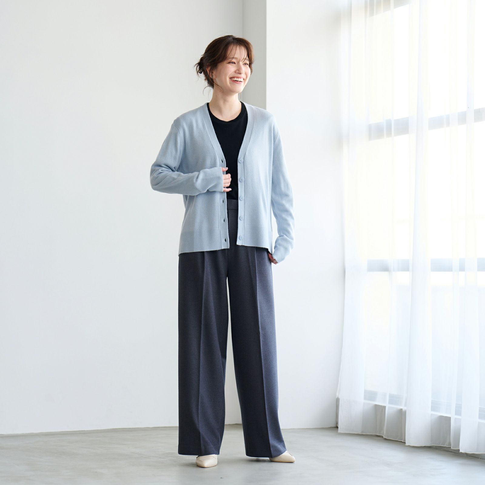 洗える・保温　シフォンタッチ　Vネックカーディガン