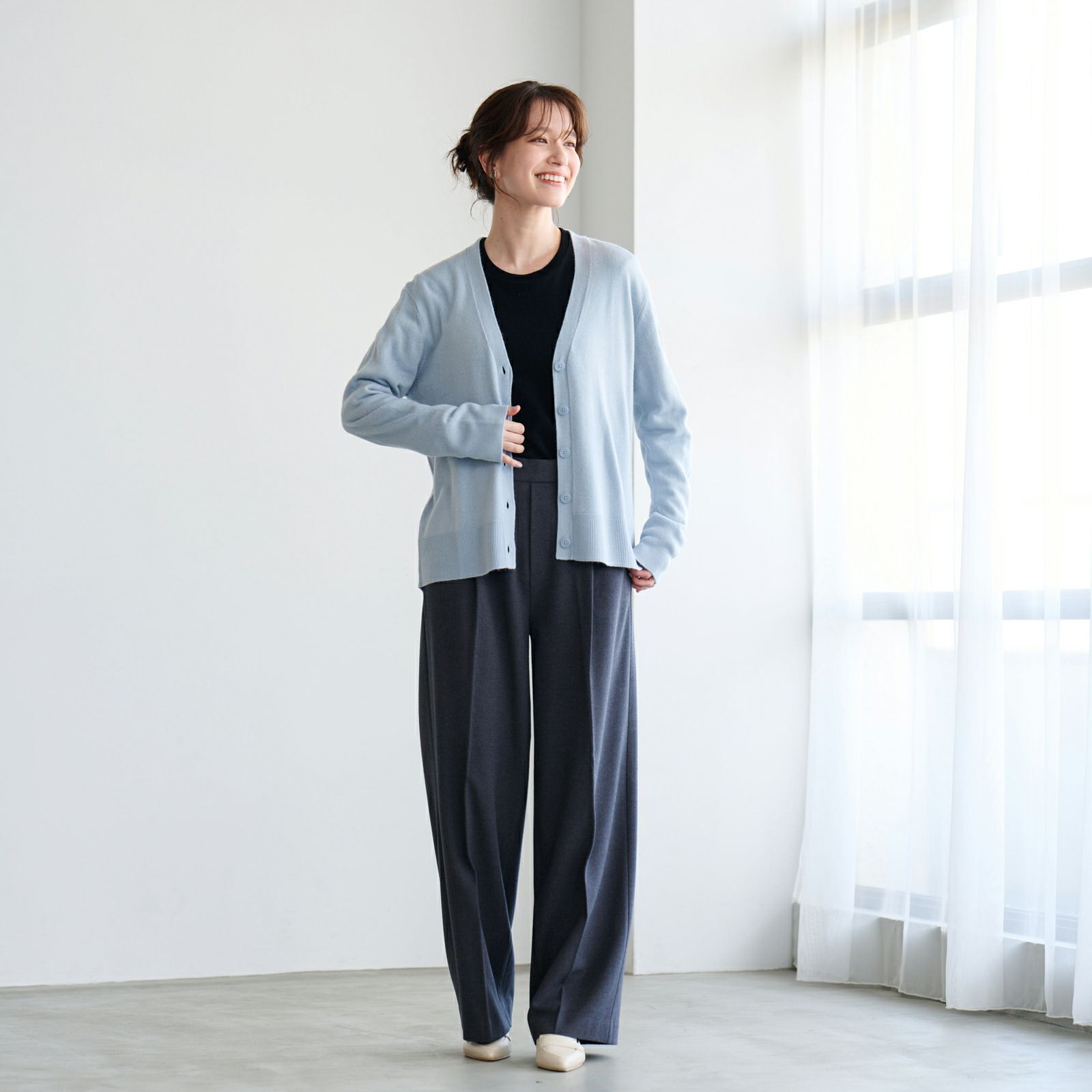 洗える・保温　シフォンタッチ　Vネックカーディガン