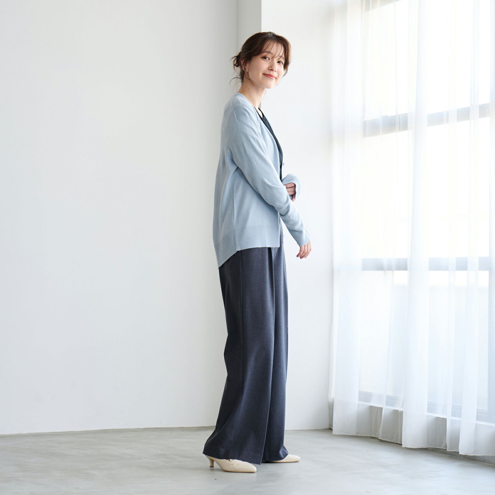 洗える・保温　シフォンタッチ　Vネックカーディガン