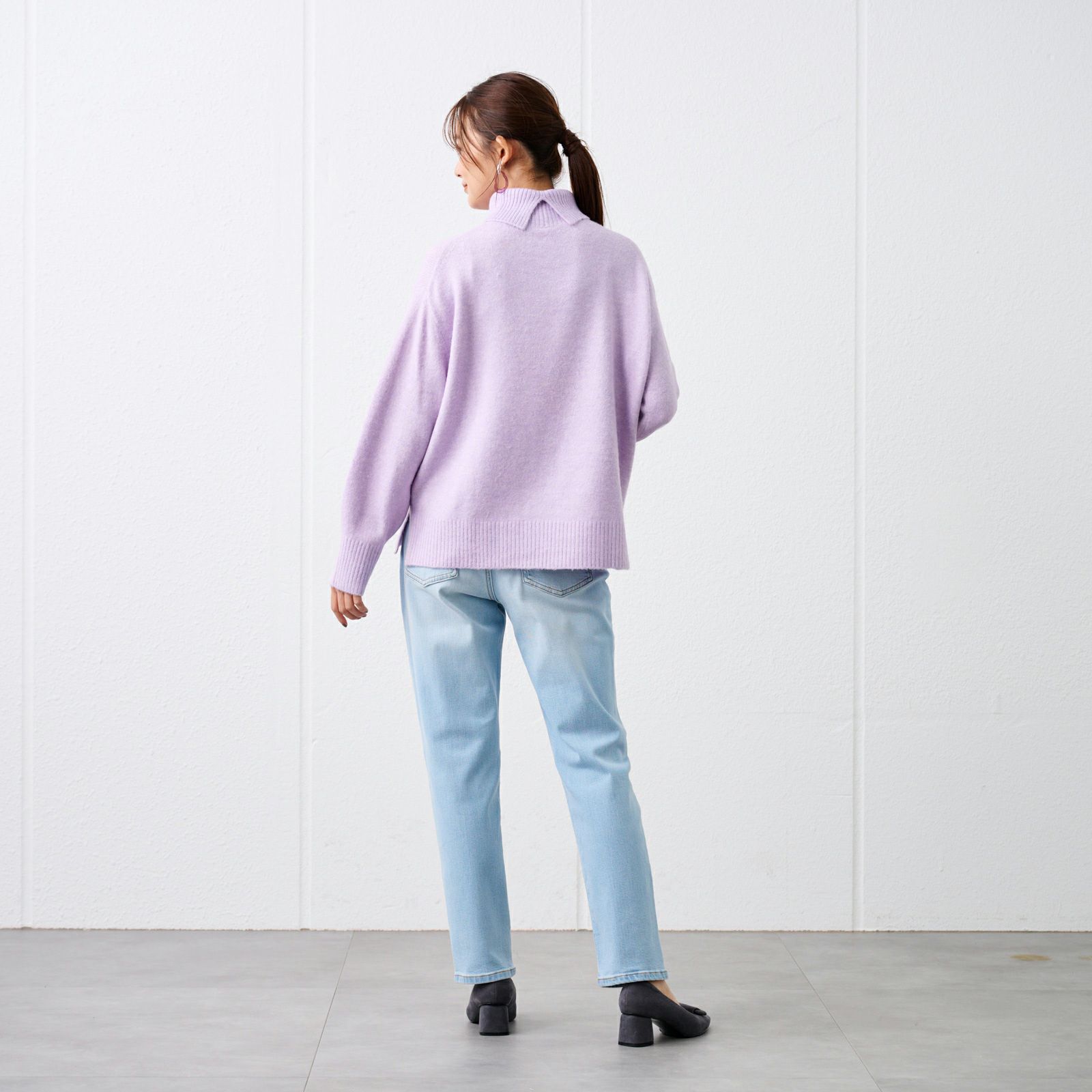 洗える・保湿　ブラッシュヤーン襟スリットプルオーバー