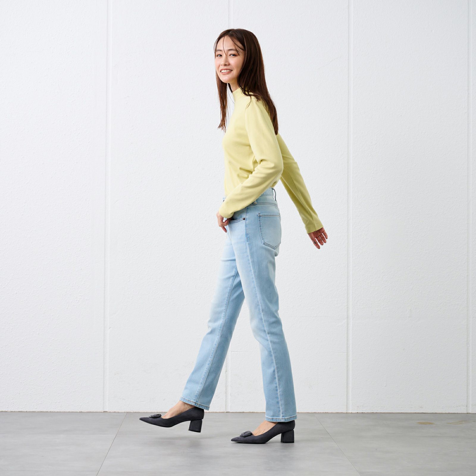 匠ジーンズ　ストレッチデニムスリムパンツ